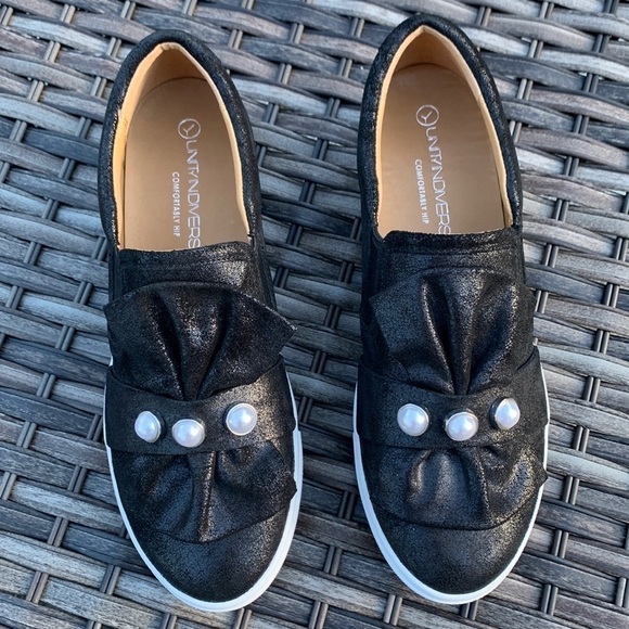 NWOB Super Rare UNITY IN DIVERSITY Slip-On Black Embellished Metallic Sneakers - Picture 1 of 15